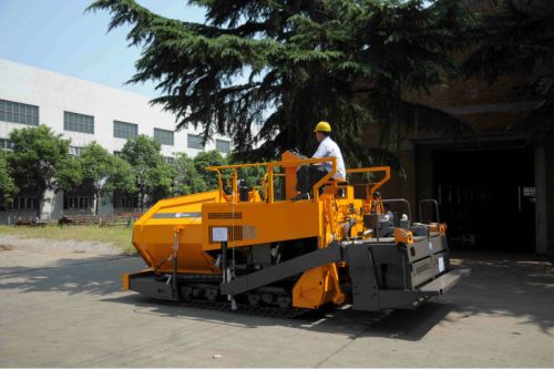 máy rải thảm nhựa bê tông nóng